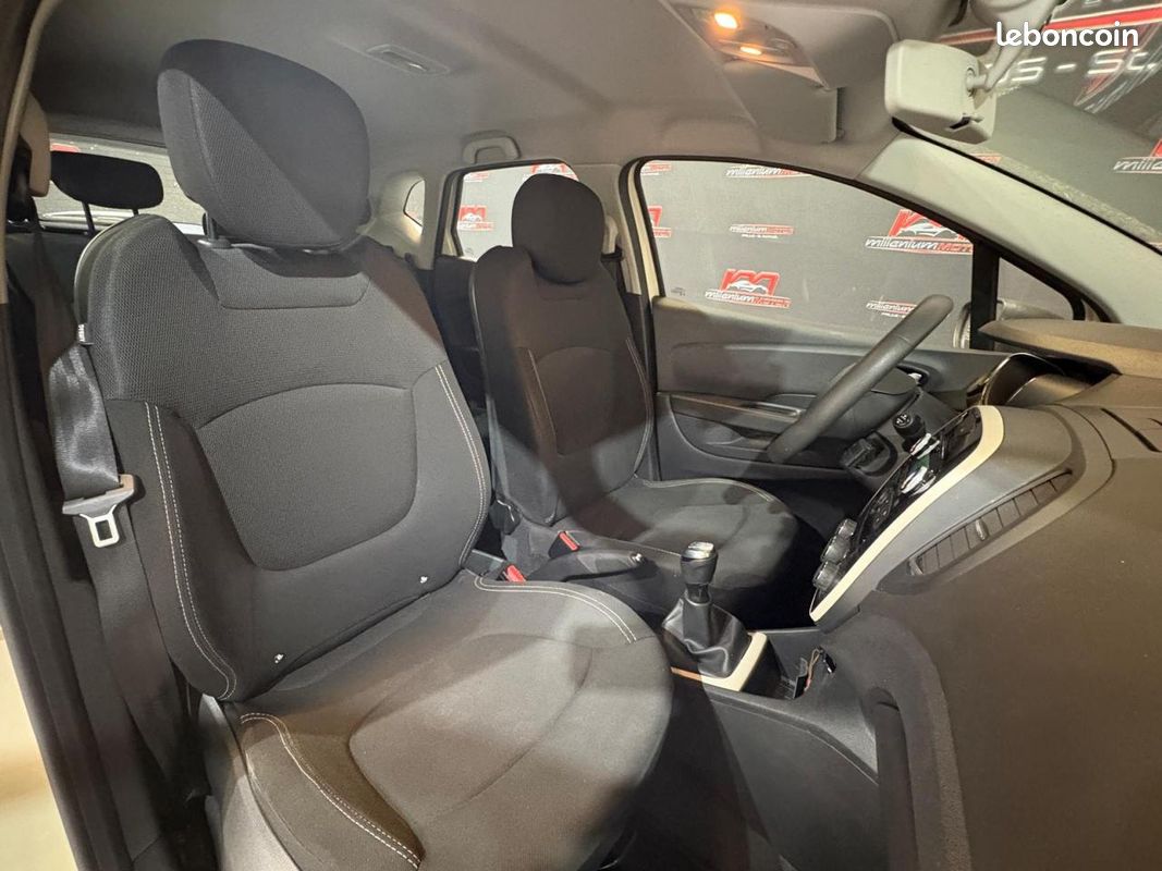 RENAULT CAPTUR 0.9 Energy TCe - 90ch - ZEN - GARANTIE 6 MOIS (image 14)