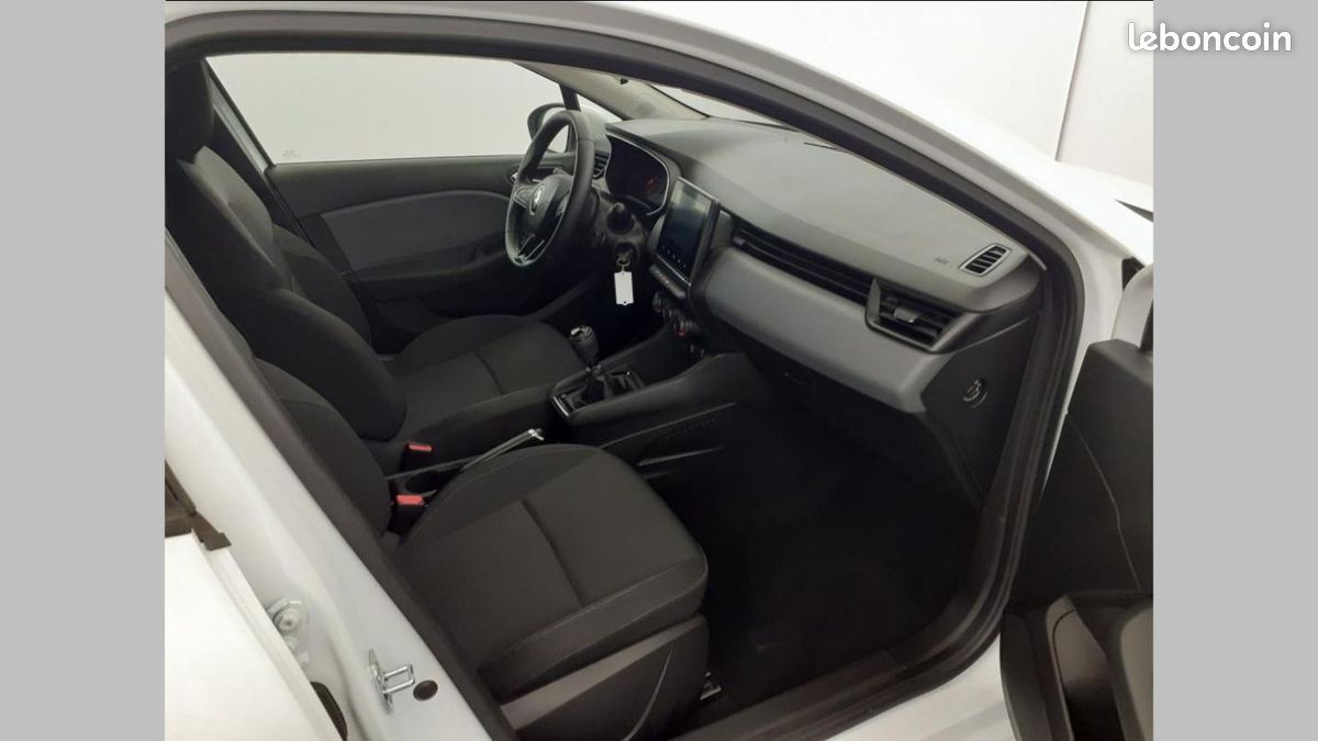 Renault Clio V SOCIETE BLUE DCI 85 AIR NAV (image 9)