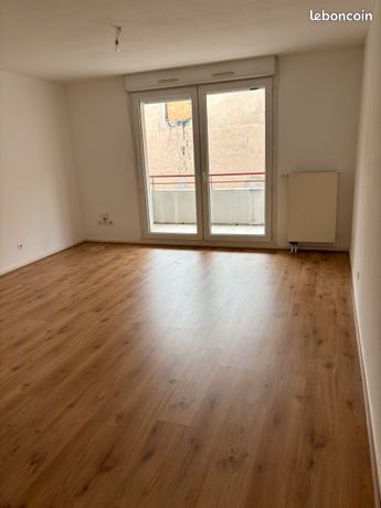 F2 avec balcon Strasbourg Neudorf