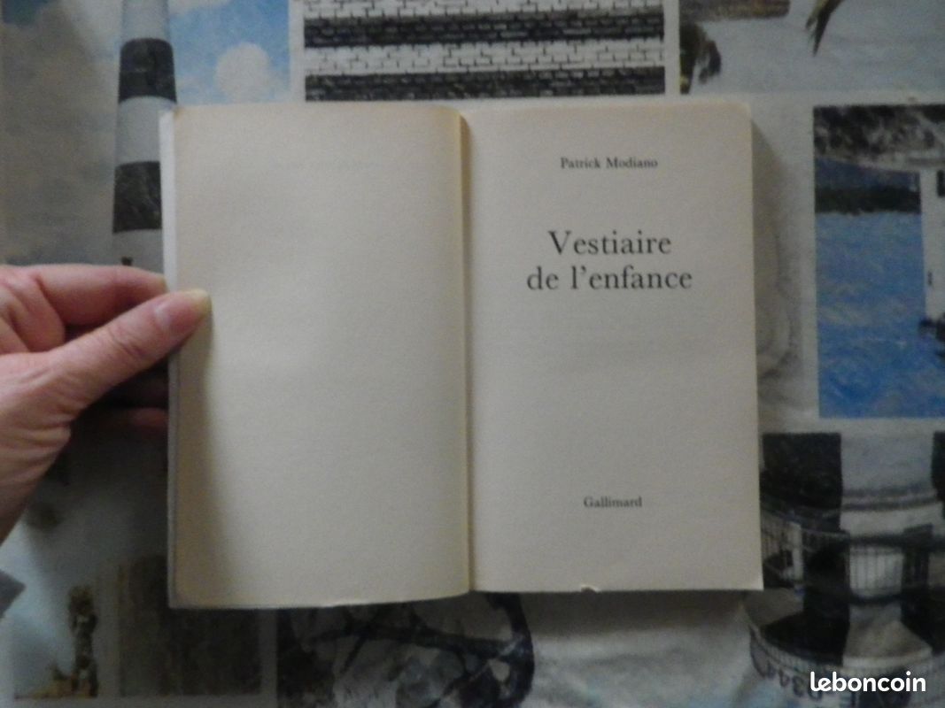 VESTIAIRE DE L'ENFANCE de Patrick MODIANO Ed. Folio 2253 (image 4)