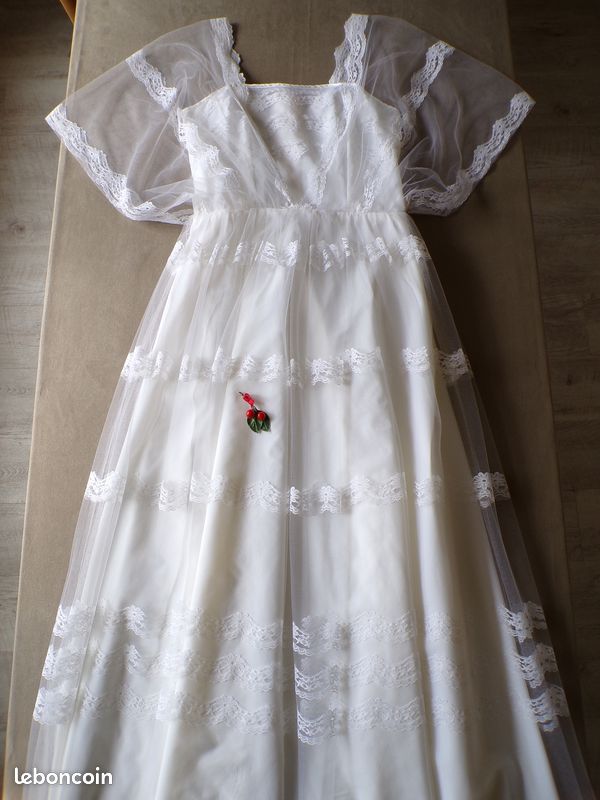 Robe de mariée dentelle années 70 (image 8)