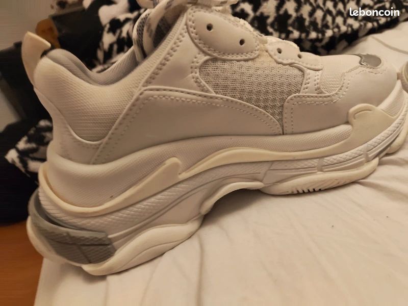 Balenciaga Triple S senaker taille 38 femme (image 2)