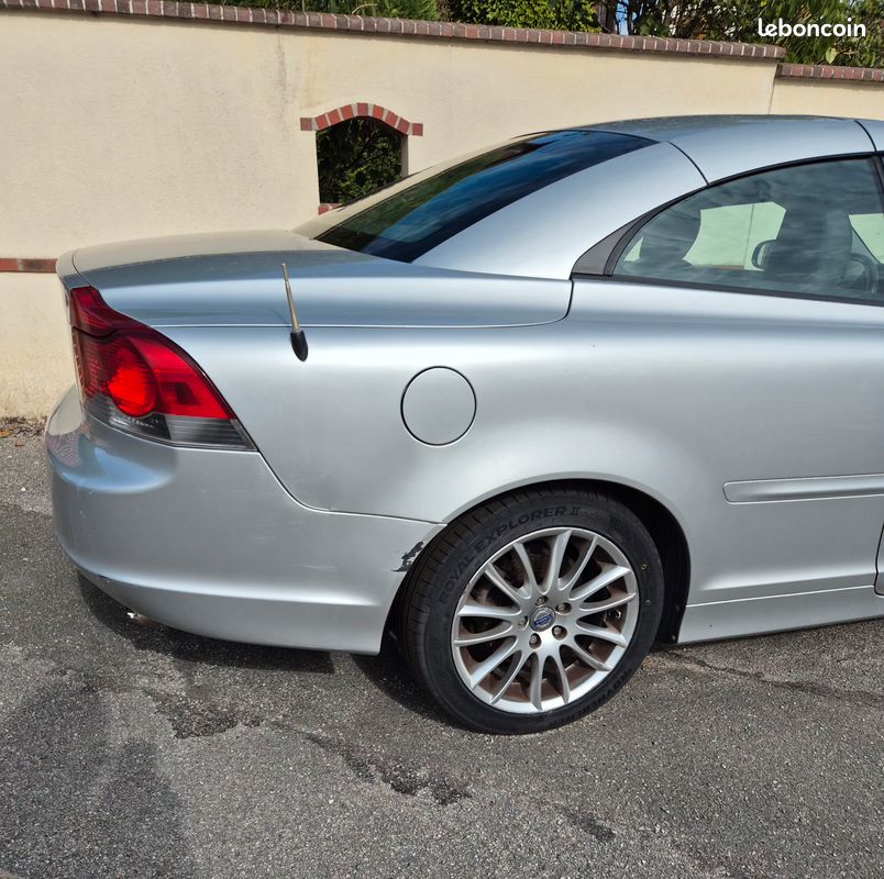 Volvo c70 (image 3)