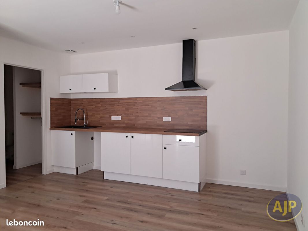 Appartement 2 pièces 37 m² · à Jonzac · 37 m² · 490 €