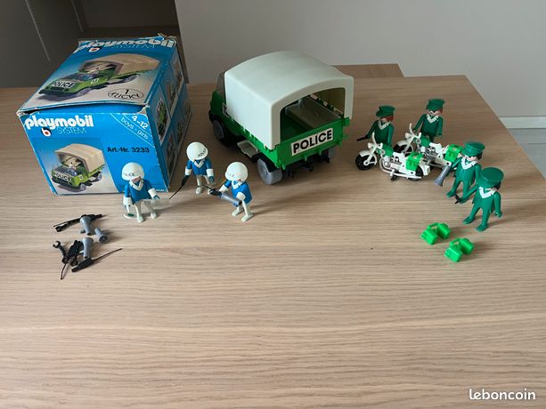 Camion de police playmobil 3233 année 75 - Collection