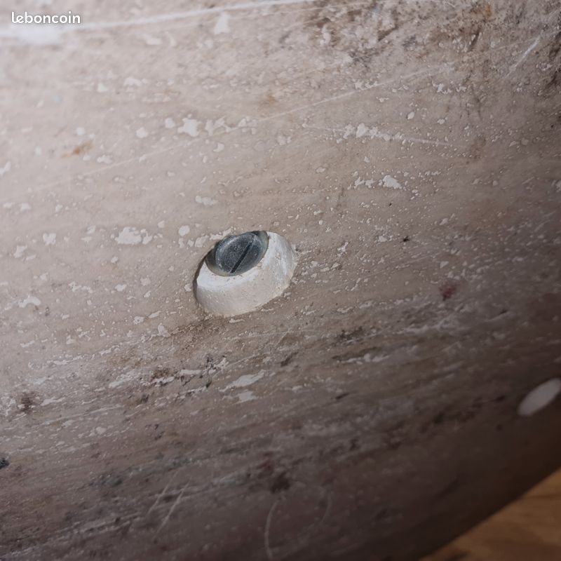 Table ovale pied en marbre (image 6)