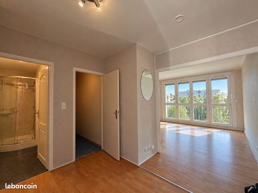 Appartement 2 pièces 70 m² · à Laxou · 70 m² · 112 000 €