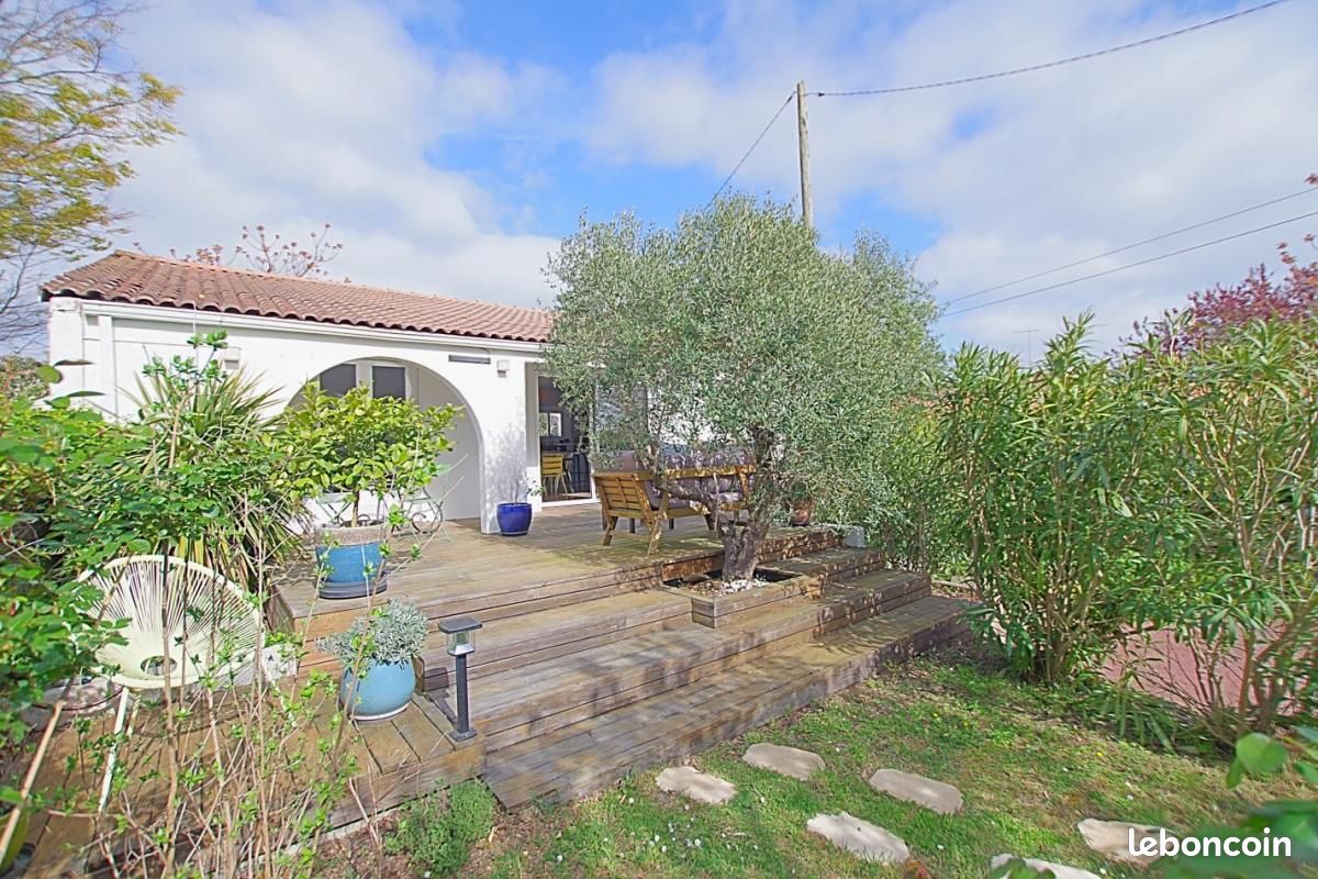 Maison 6 pièces 121 m² · à Les Sables-d'Olonne · 121 m² · 366 800 €