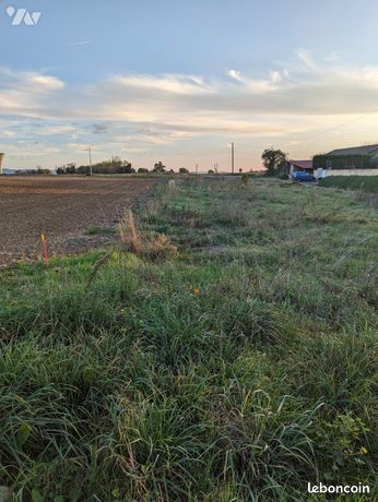 Terrain 861 m² CHANAS