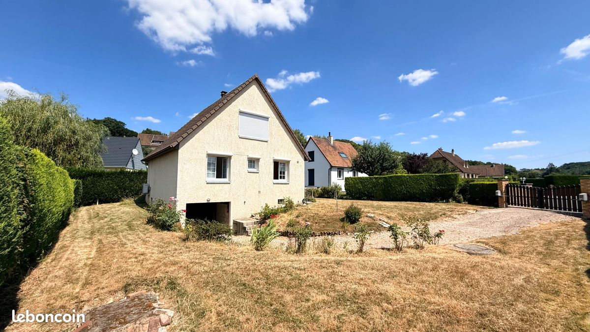 Maison 5 pièces 102 m² · à Cailly · 102 m² · 217 300 €