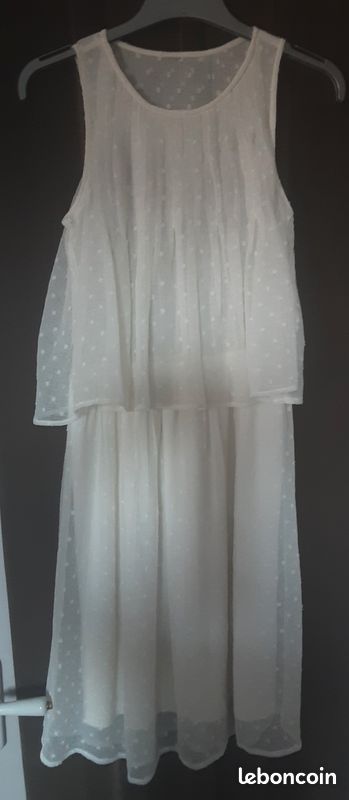 Robe et veste blanche (image 5)