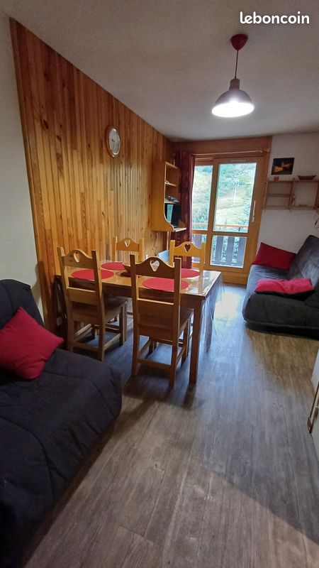 Les menuires charmant studio/cabine. 4/5 pers (image 1)