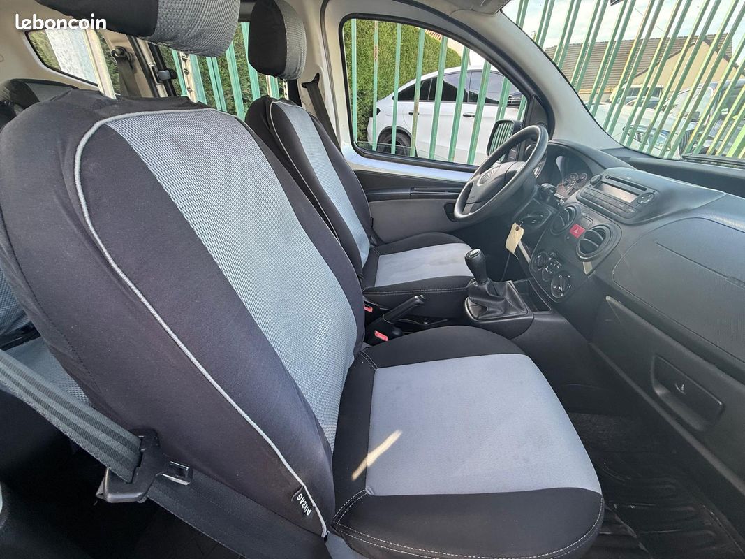 CITROËN Nemo Combispace 1.3 HDi 80 (image 4)