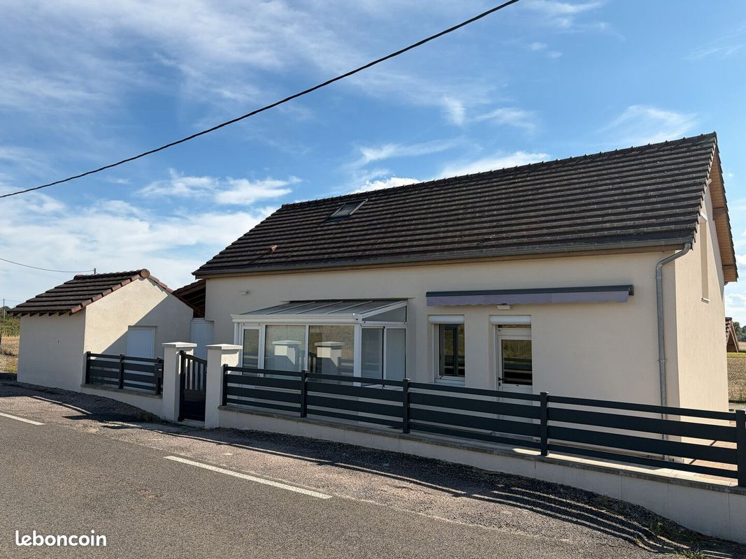 Maison 3 pièces 76 m² · à Saint-Vallier · 76 m² · 157 500 €