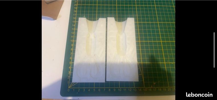 Moule ABS Pour Fabrication De Leurres Souples - Neuf