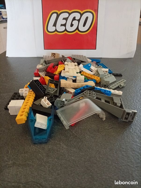 Lego vrac. T616 (image 1)