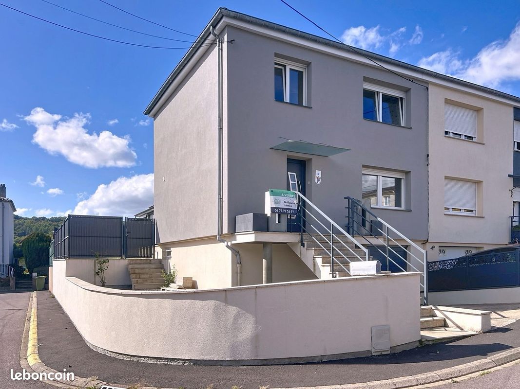 Propriété 5 pièces 82 m²
