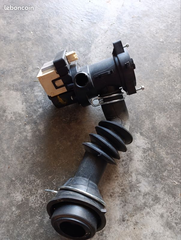 Pompe a eau Whirlpool M289 (image 2)