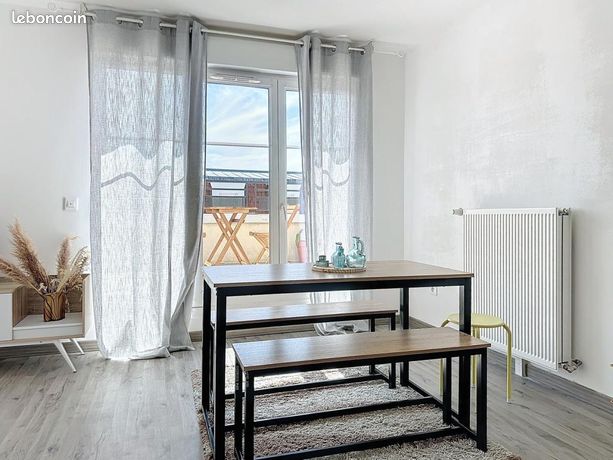 Studio 1 pièce 30 m²