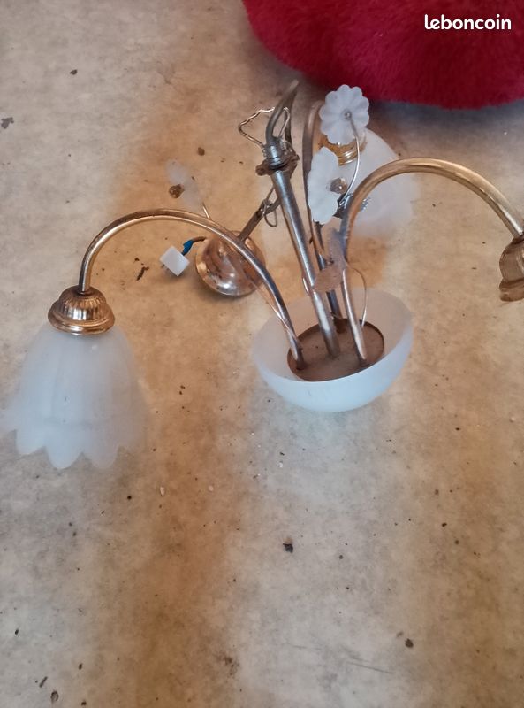 Lustre (image 2)