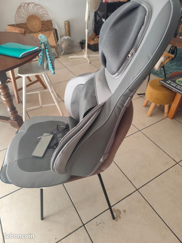Fauteuil massant (image 1)
