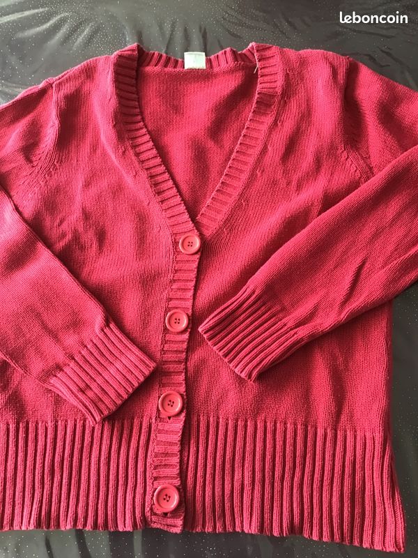 Gilet col V TBE rose foncé taille L (image 1)
