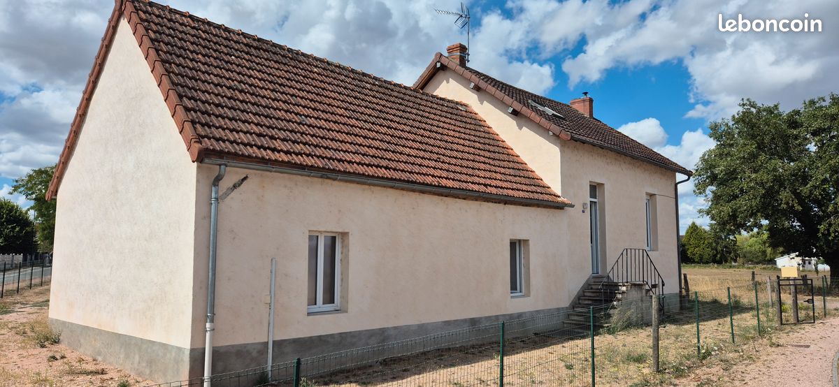 Maison 4 pièces 100 m² · à Lapalisse · 100 m² · 172 000 €