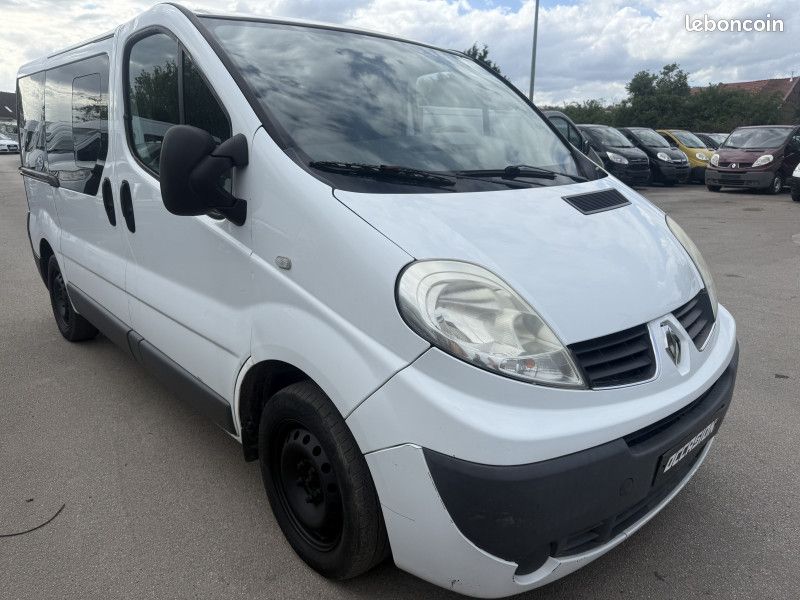 Renault TRAFIC II PASSENGER L1H1 1000 2.0 DCI 90CH AUTHENTIQUE (image 4)