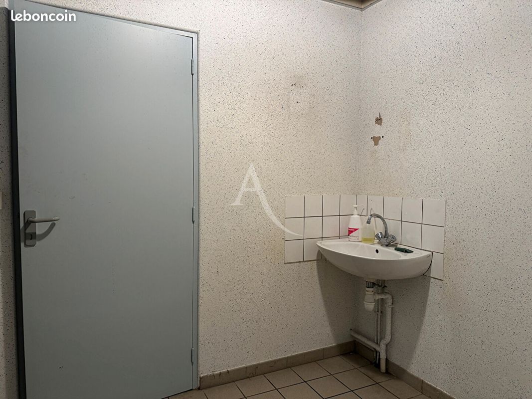 Local commercial 120 m² ROMORANTIN LANTHENAY (image 5)