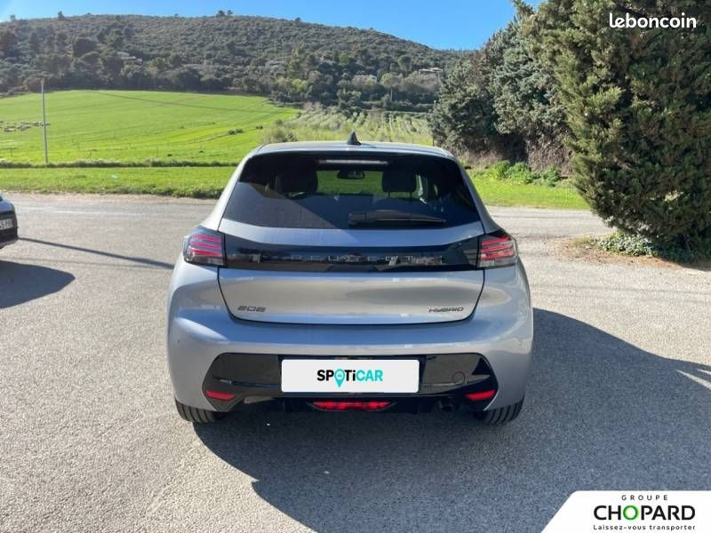 Peugeot 208 Hybrid 110 ch e-DCS6 Allure (image 29)