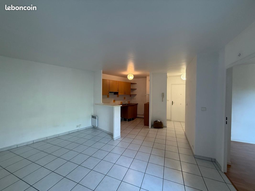 Appartement 2 pièces 37 m² · à Carrières-sur-Seine · 37 m² · 889 €/mois
