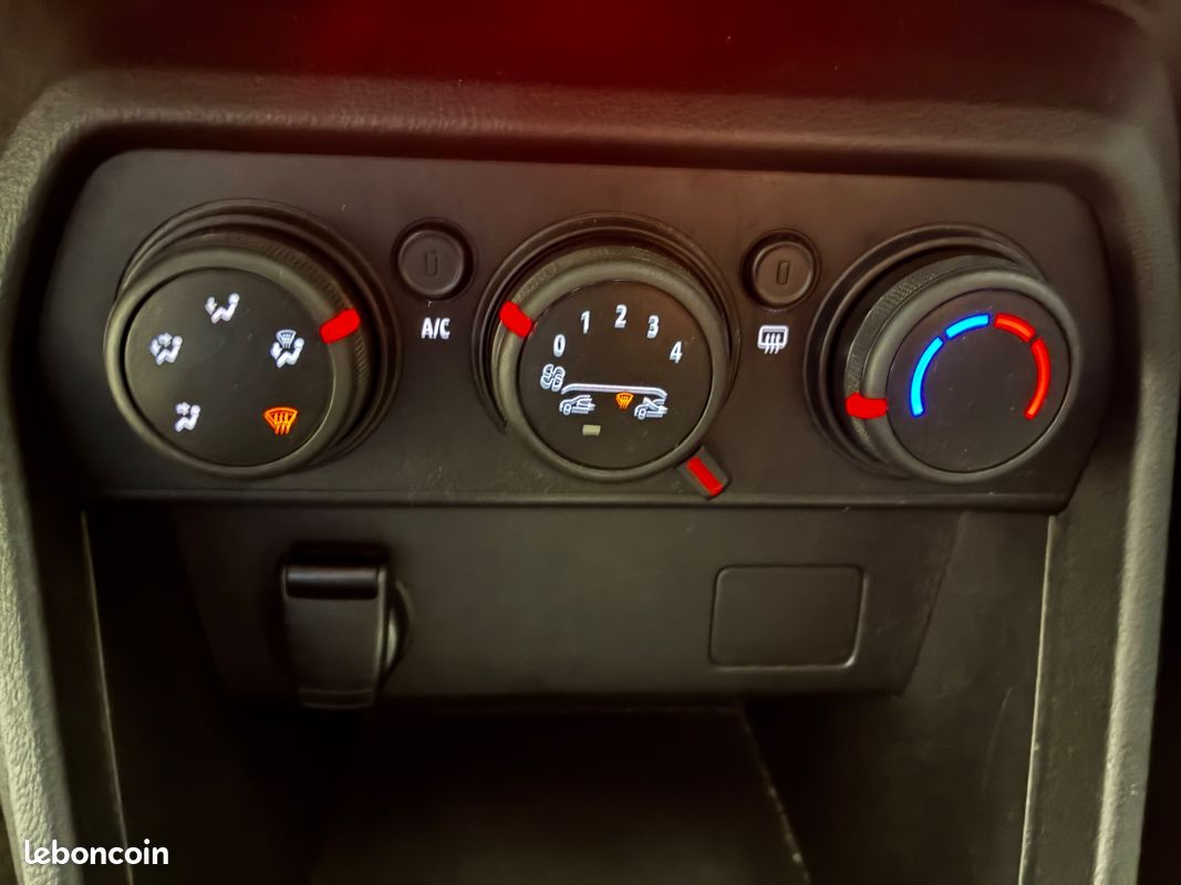 Dacia sandero stepway 1.0 eco-g gpl 100 essential - phares led / clim / bluetooth / regulateur (image 10)