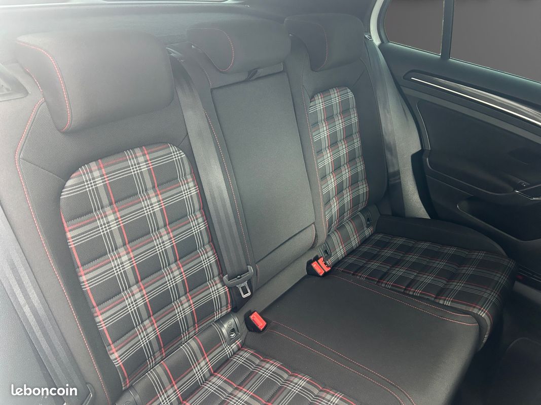 VOLKSWAGEN GOLF 7 2.0 TSI 230 GTI PERFORMANCE DSG6 230Ch Garantie 12 mois (image 13)