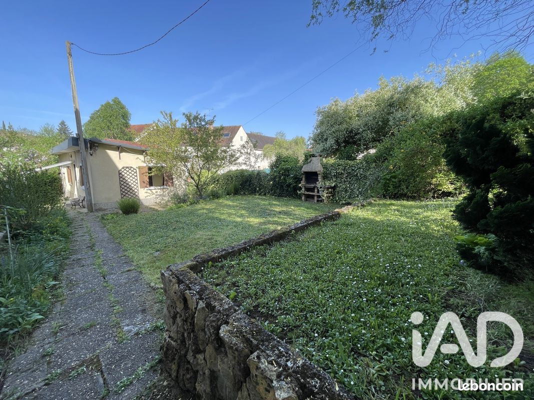 Maison 3 pièces 58 m² · à Saint-Rémy-lès-Chevreuse · 58 m² · 220 000 €