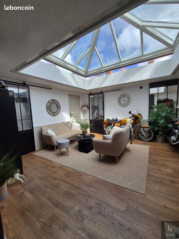 Maison 8 pièces 215 m² · à Saint-Père-en-Retz · 215 m² · 525 000 €