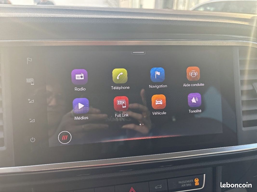 SEAT Ateca 2.0 TDI 115 ch Start/Stop Style Business (image 12)