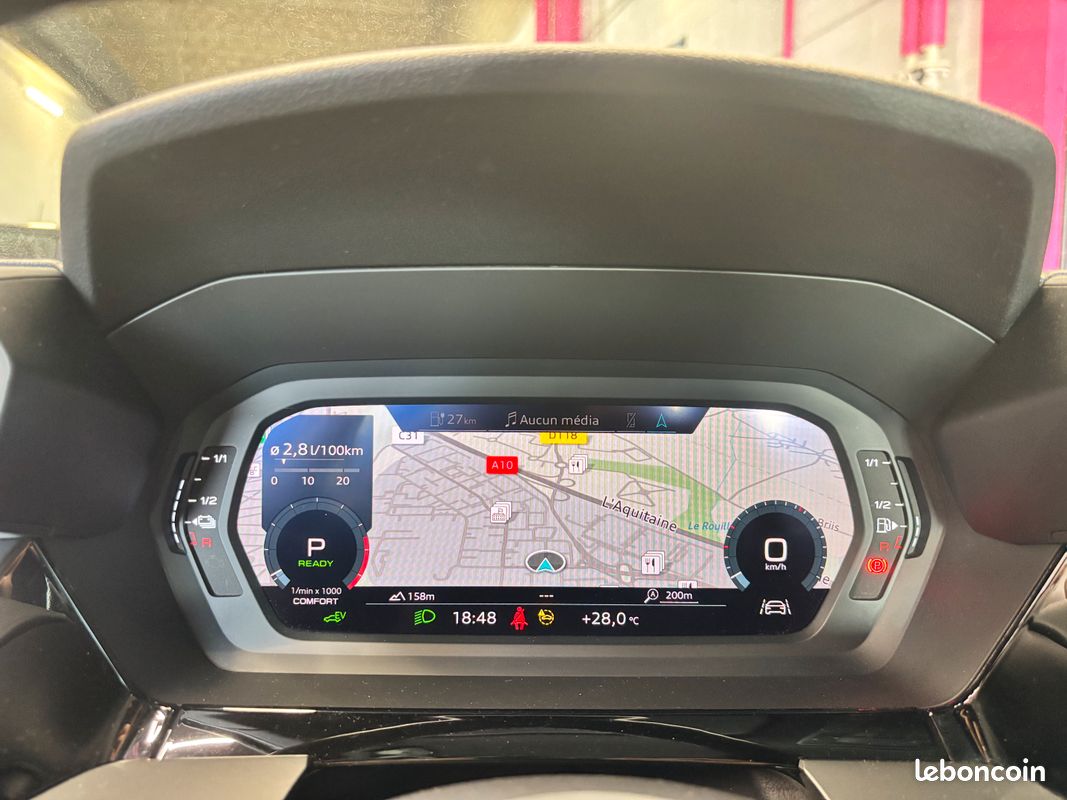 AUDI A3 Sportback 40 TFSIe 204 S tronic 6 S Line CarPlay Caméra de recul Entretient Audi Origine France Garantie 12mois (image 19)