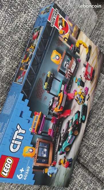 LEGO 60389 Le garage de customisation neuf et scellé (image 3)