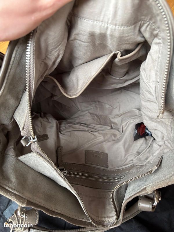 Sac à main IKKS en cuir (image 5)