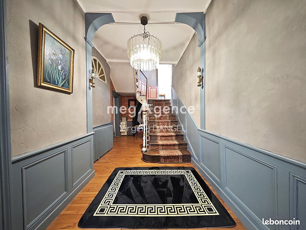 Maison 10 pièces 280 m² · à Ploërmel · 280 m² · 435 000 €