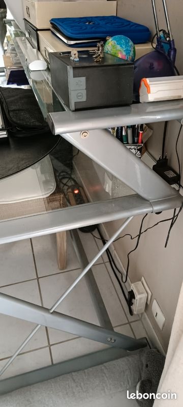 Bureau (image 3)