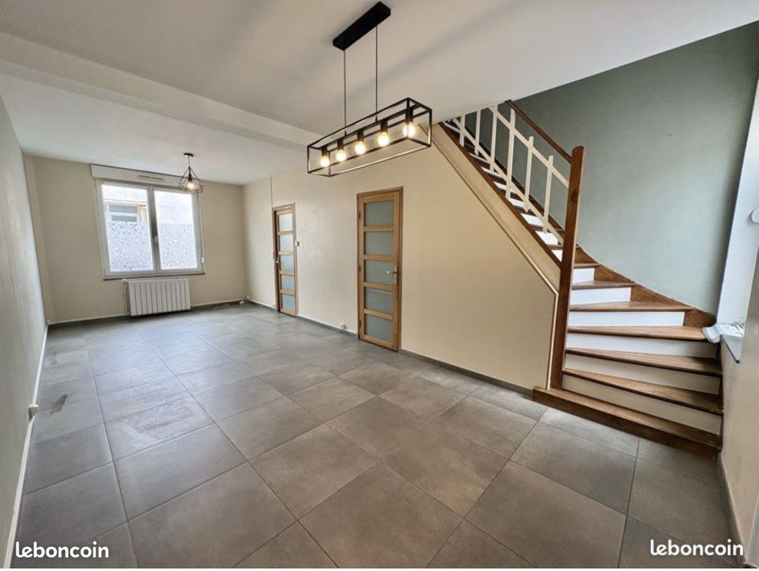 Maison 8 pièces 90 m² · à Calais · 90 m² · 145 876 €