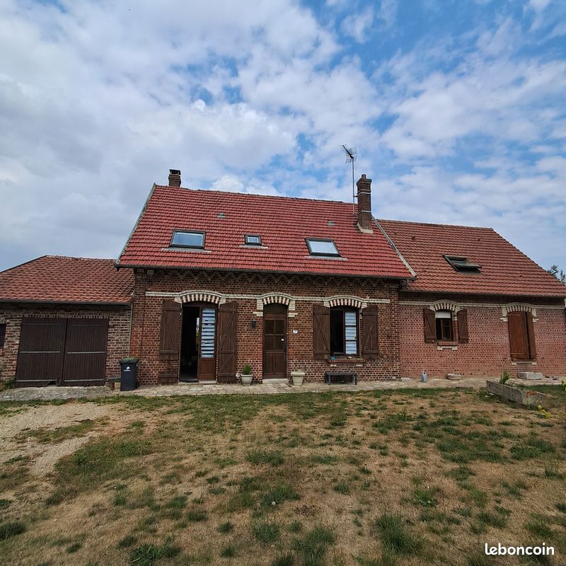 Maison 6 pièces 180 m² · à Le Frestoy-Vaux · 180 m² · 980 €