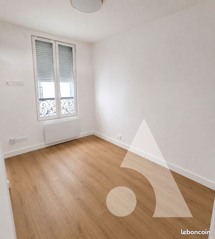 Appartement 1 pièce 15 m² · à Saint-Denis · 15 m² · 505 €/mois