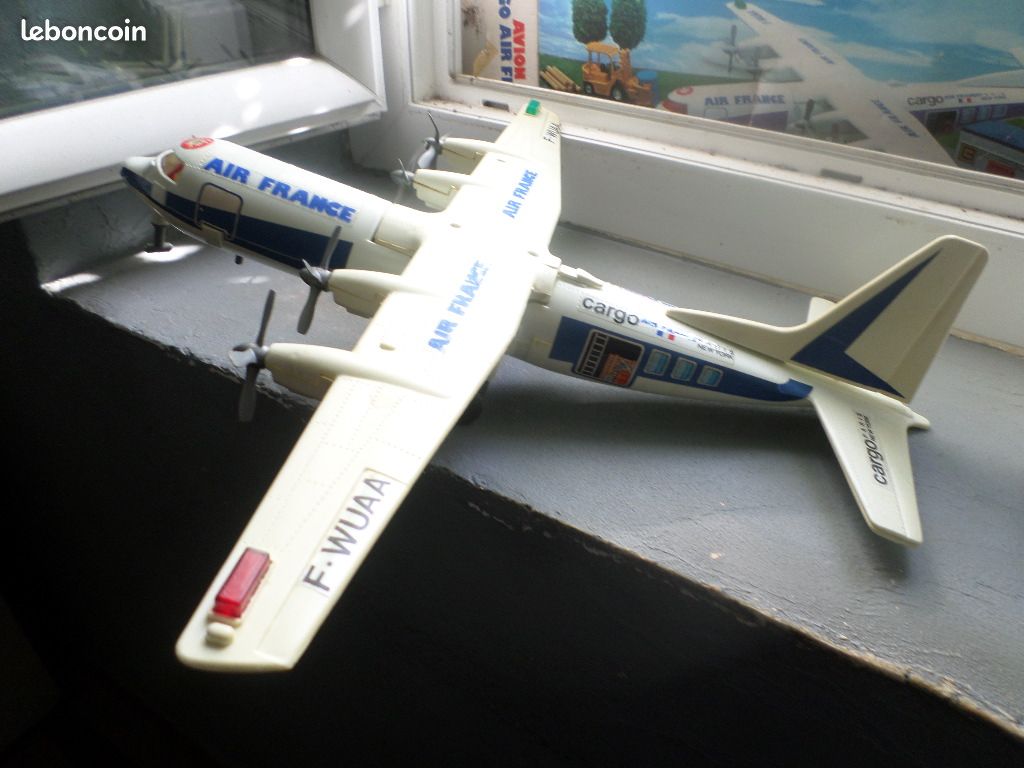 Jouet avion cargo hercules - Jeux & Jouets
