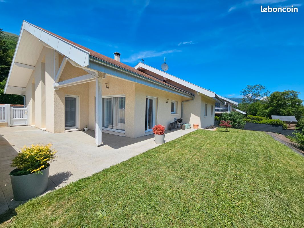 Maison 5 pièces 145 m² · à Échenevex · 145 m² · 779 000 €