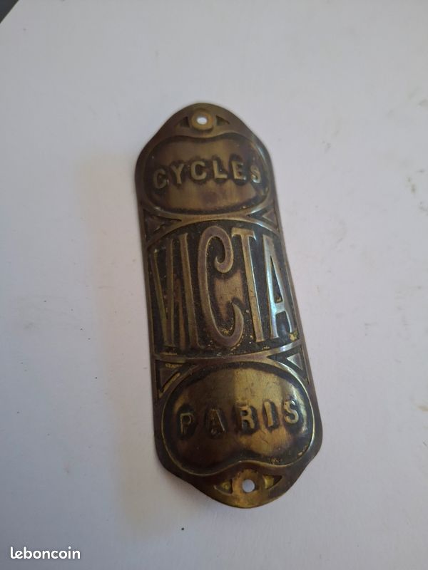 ANCIENNE PLAQUE DE vélo, vélocypède, cycle de la célèbre marque CLEMENT à Paris EUR 29,15