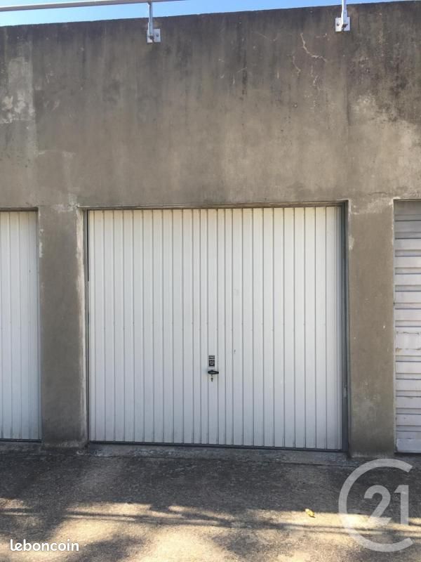 Parking 10 m² · à Savigny-sur-Orge · 10 m² · 10 000 €