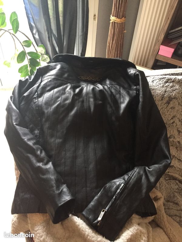 Blouson. Noir cuir (image 2)
