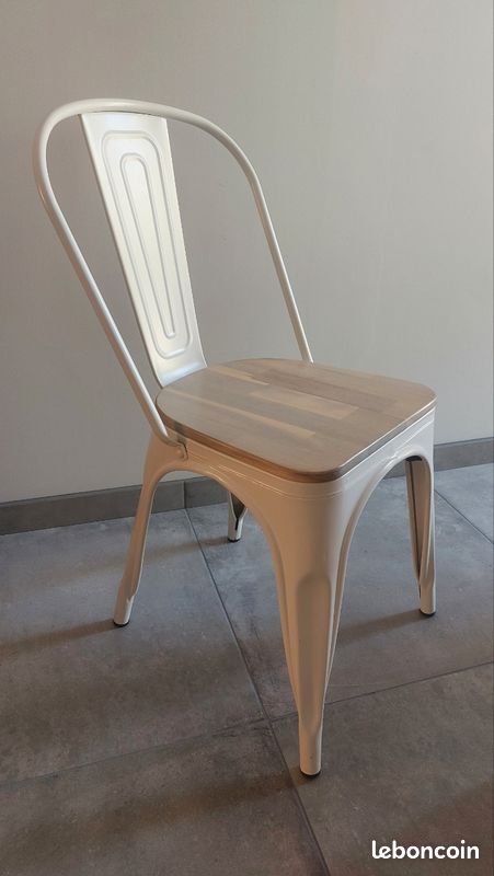 Chaise métallique (image 1)